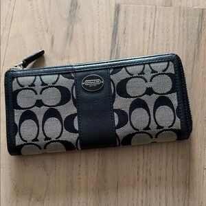 Coach Monogram Black and Gray Zip Wallet